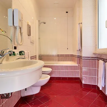 Colonna Hotell 3*