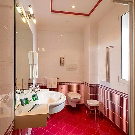 Colonna 3* Frascati