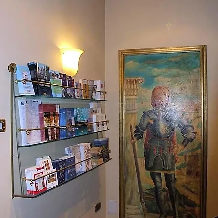 Hotel Colonna 3*