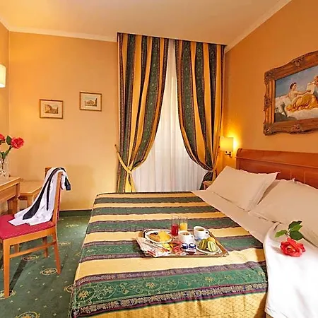 Colonna Hotel 3*