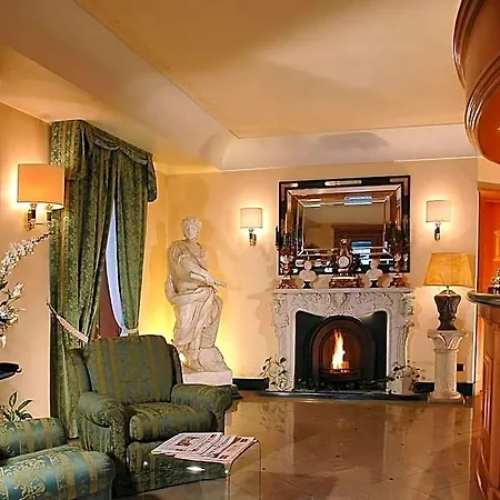 Colonna 3* Frascati