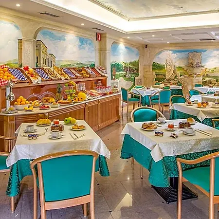 Colonna Hotel 3*