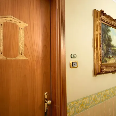 Hotel Colonna
