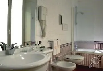 Hotell Colonna 3*